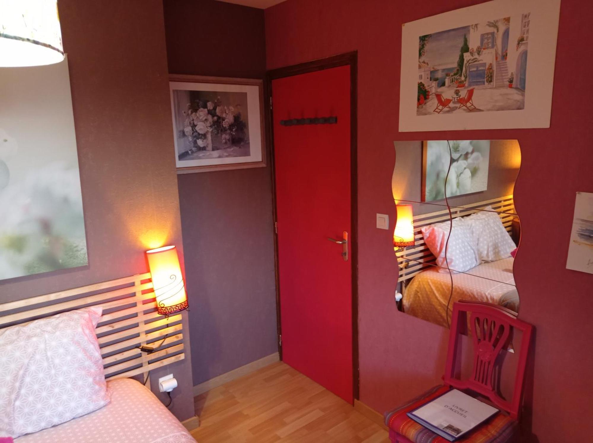 Chambres D'Hotes Les Mesanges Saint-Martin-Lez-Tatinghem Oda fotoğraf